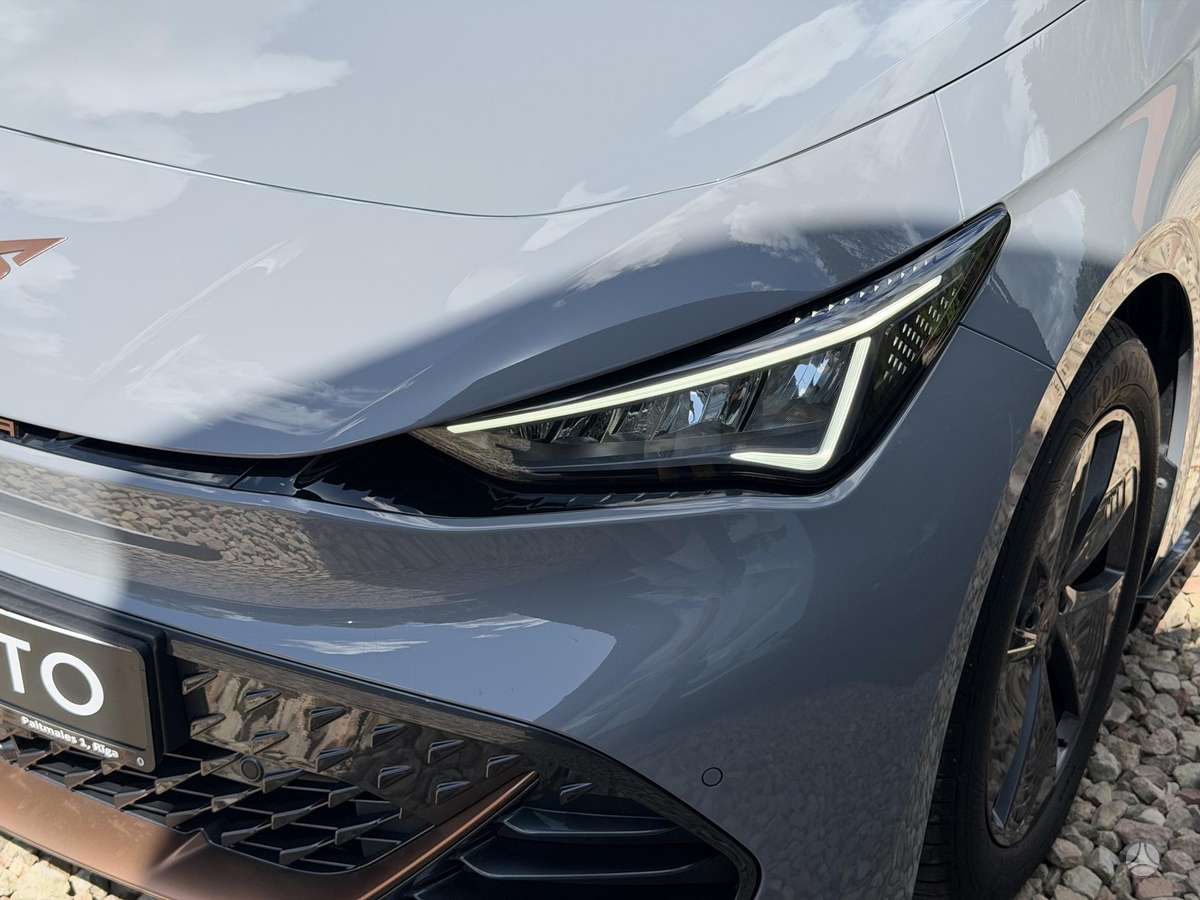 Cupra Born, 63 kWh, hatchback