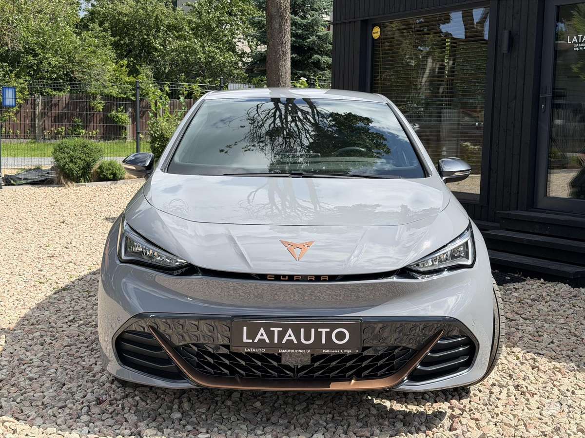 Cupra Born, 63 kWh, hatchback