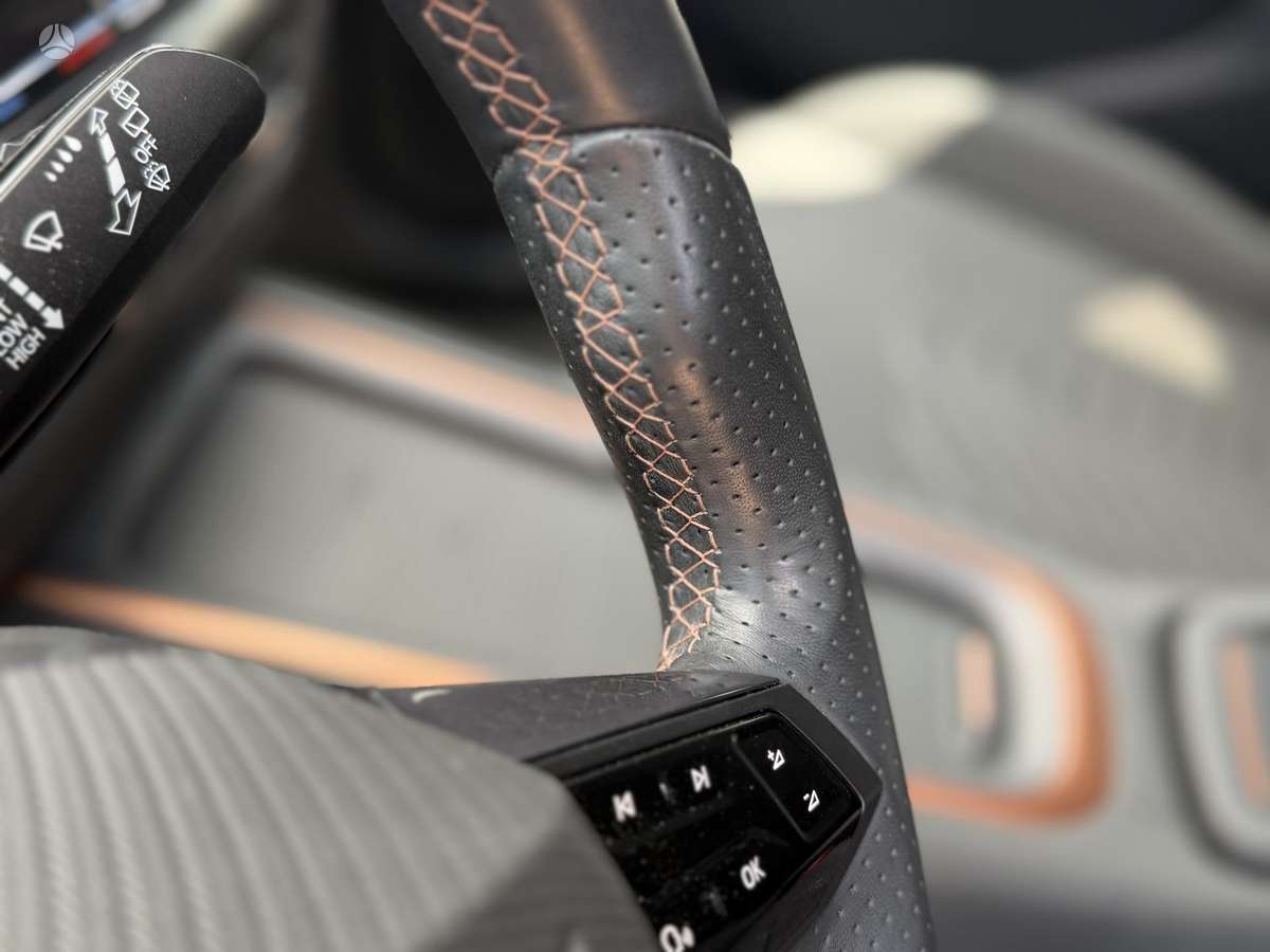 Cupra Born, 63 kWh, hatchback