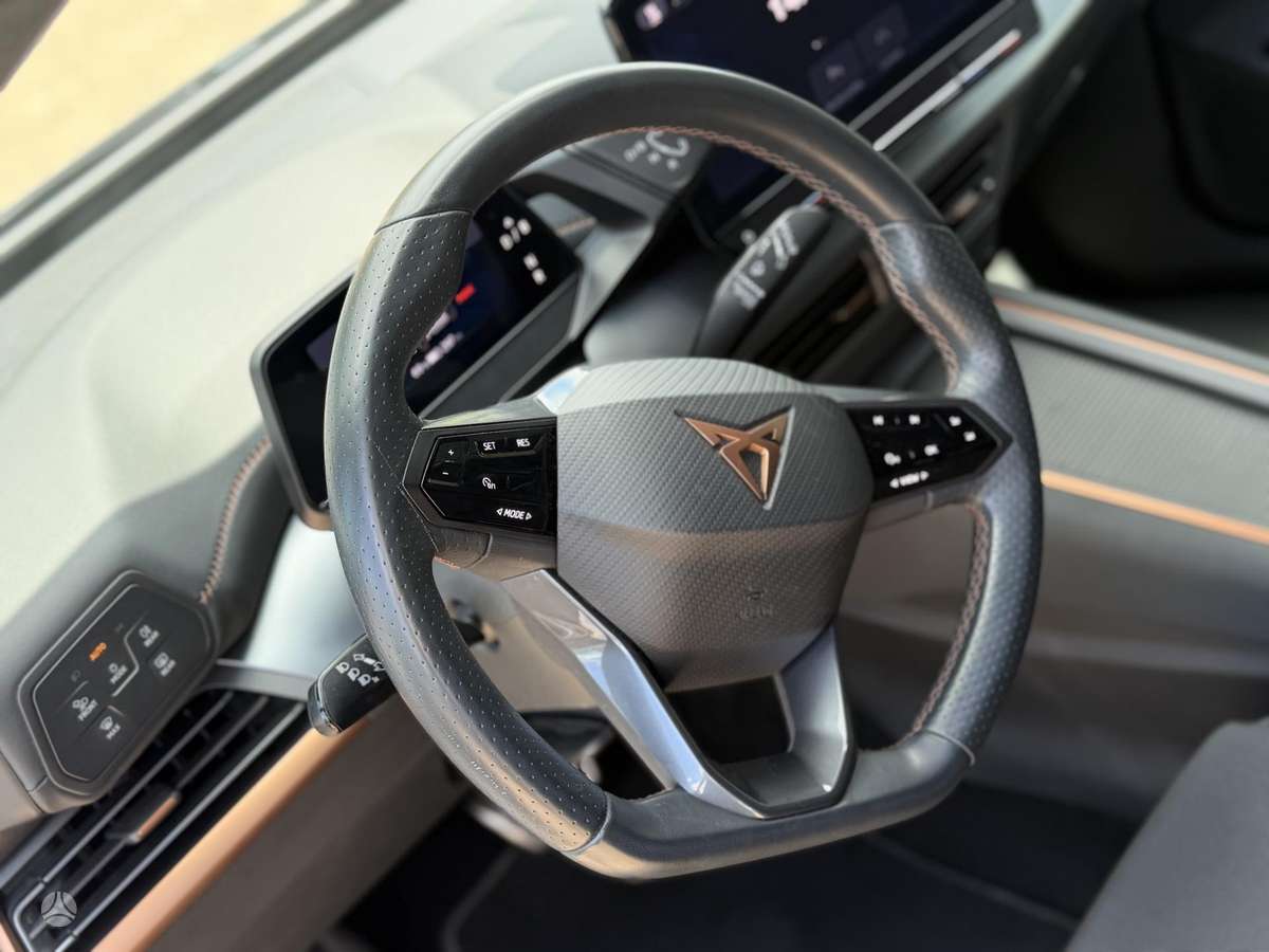Cupra Born, 63 kWh, hatchback