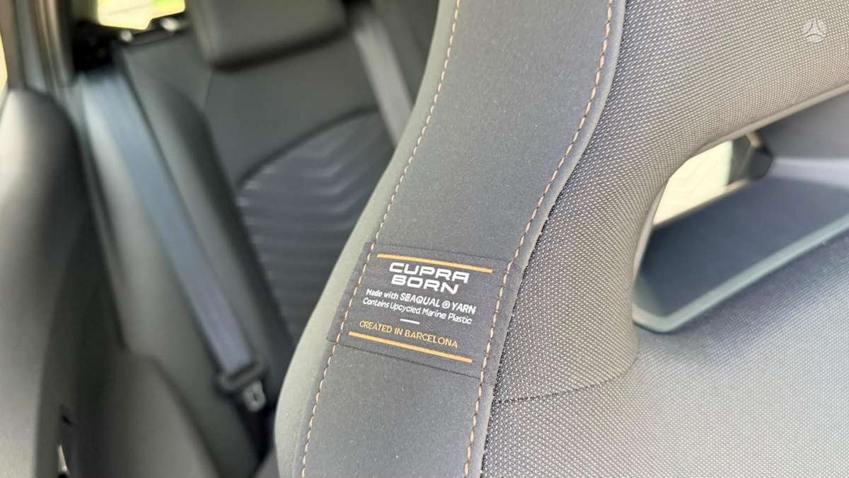 Cupra Born, 63 kWh, hatchback