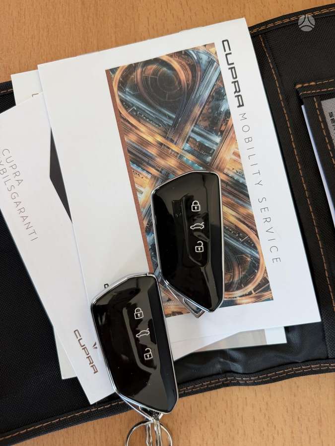 Cupra Born, 63 kWh, hatchback
