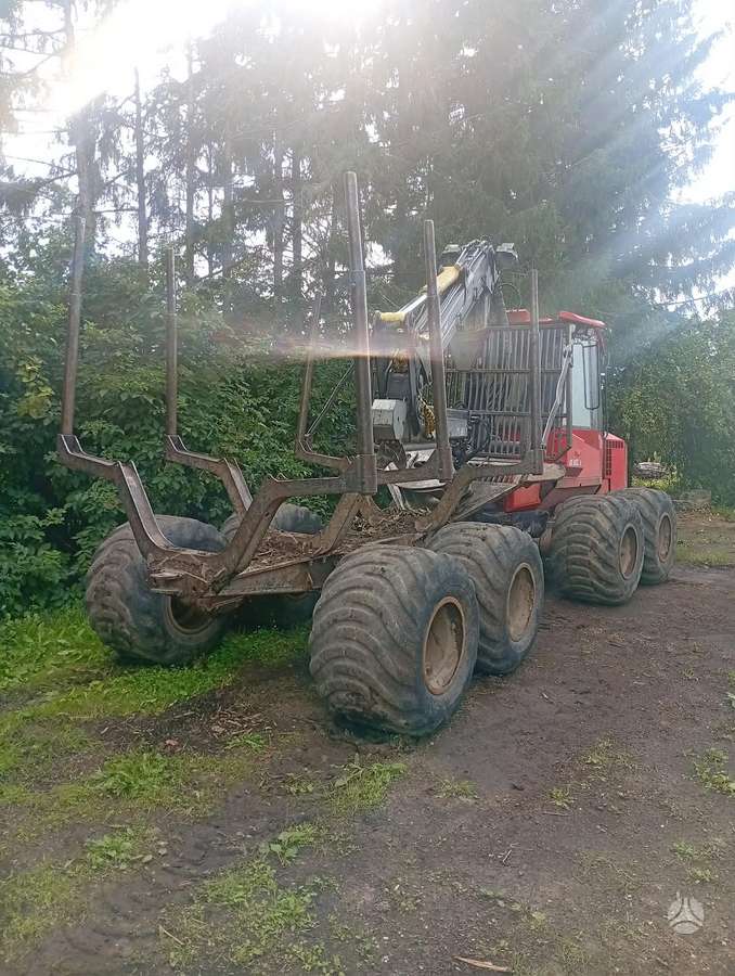 Valmet 830.3, forwarders