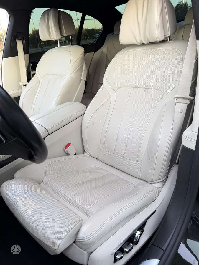 BMW 740, 3.0 l., Седан