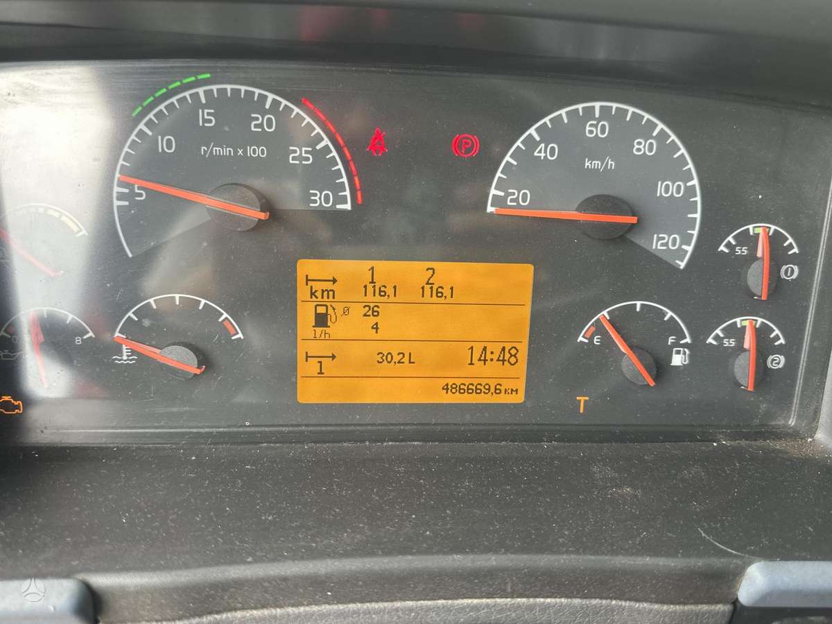 Volvo FM 440, auto transporters