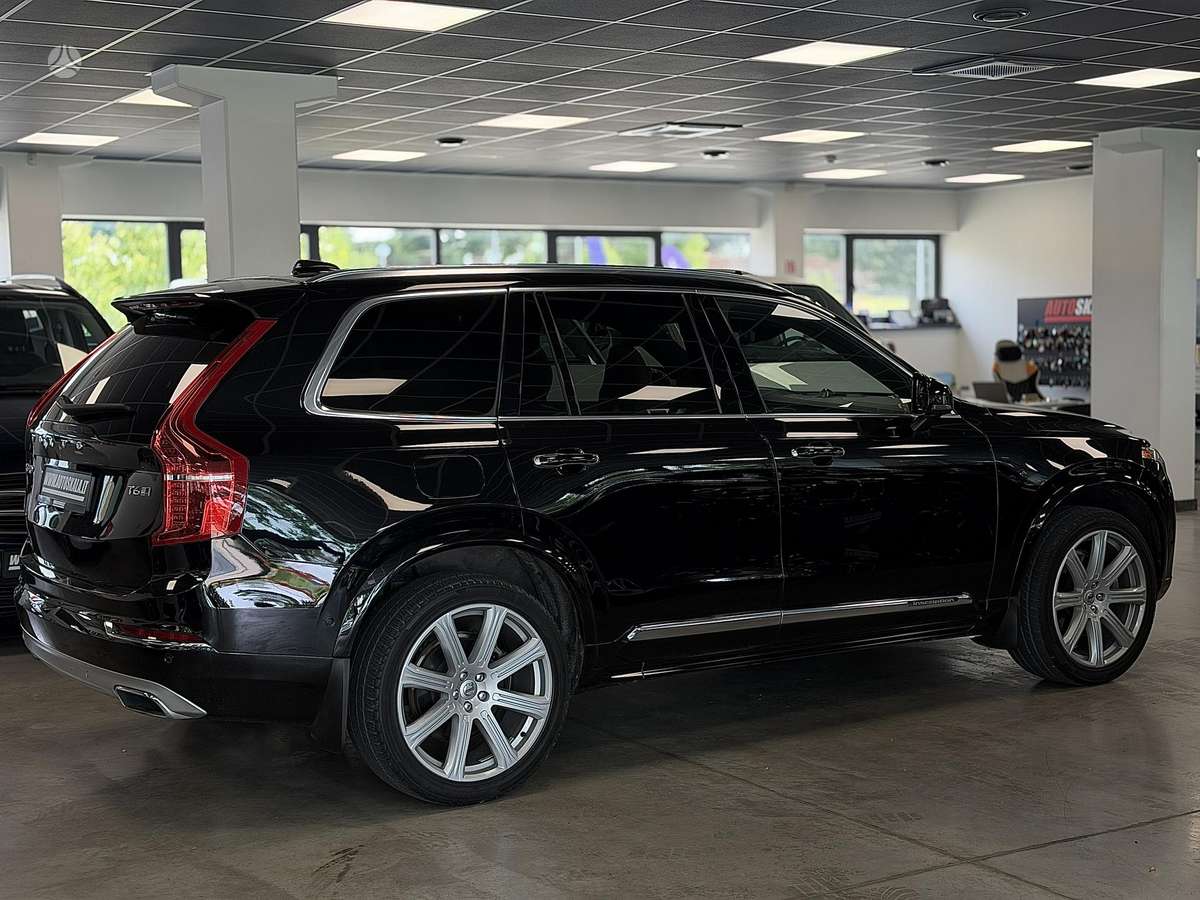 Volvo XC90 - 6