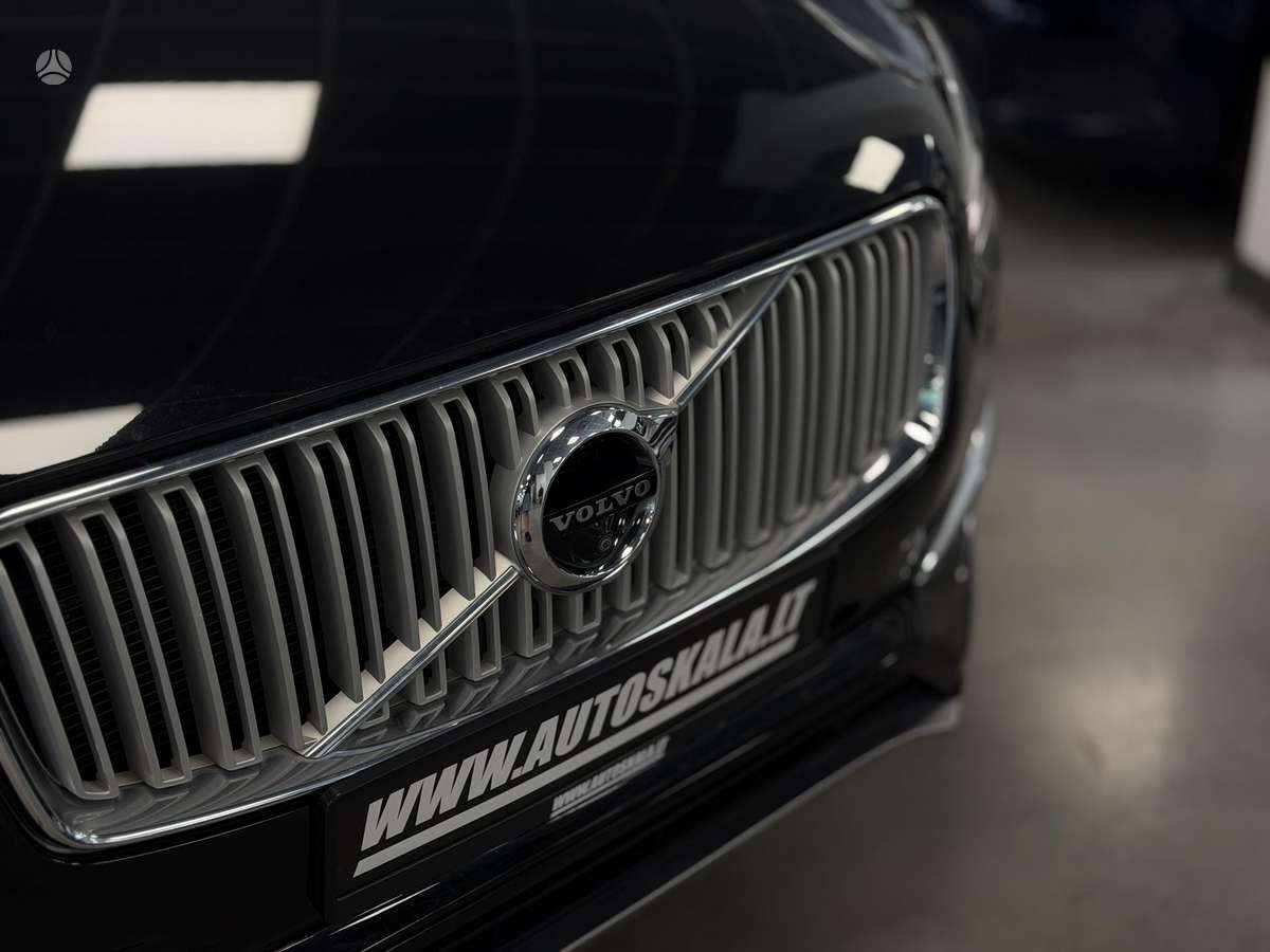 Volvo XC90 - 8