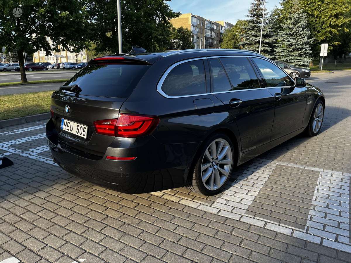 BMW 520, 2.0 l., wagon