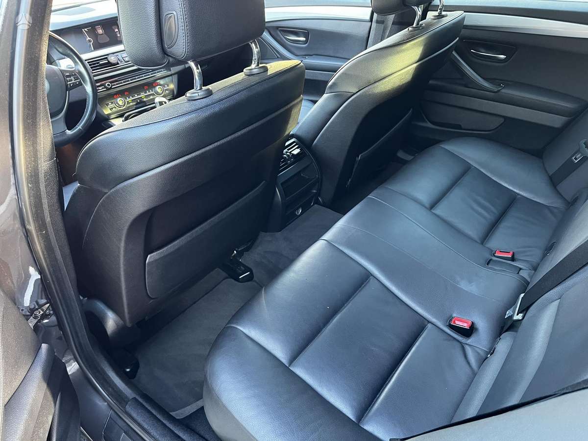 BMW 520, 2.0 l., wagon