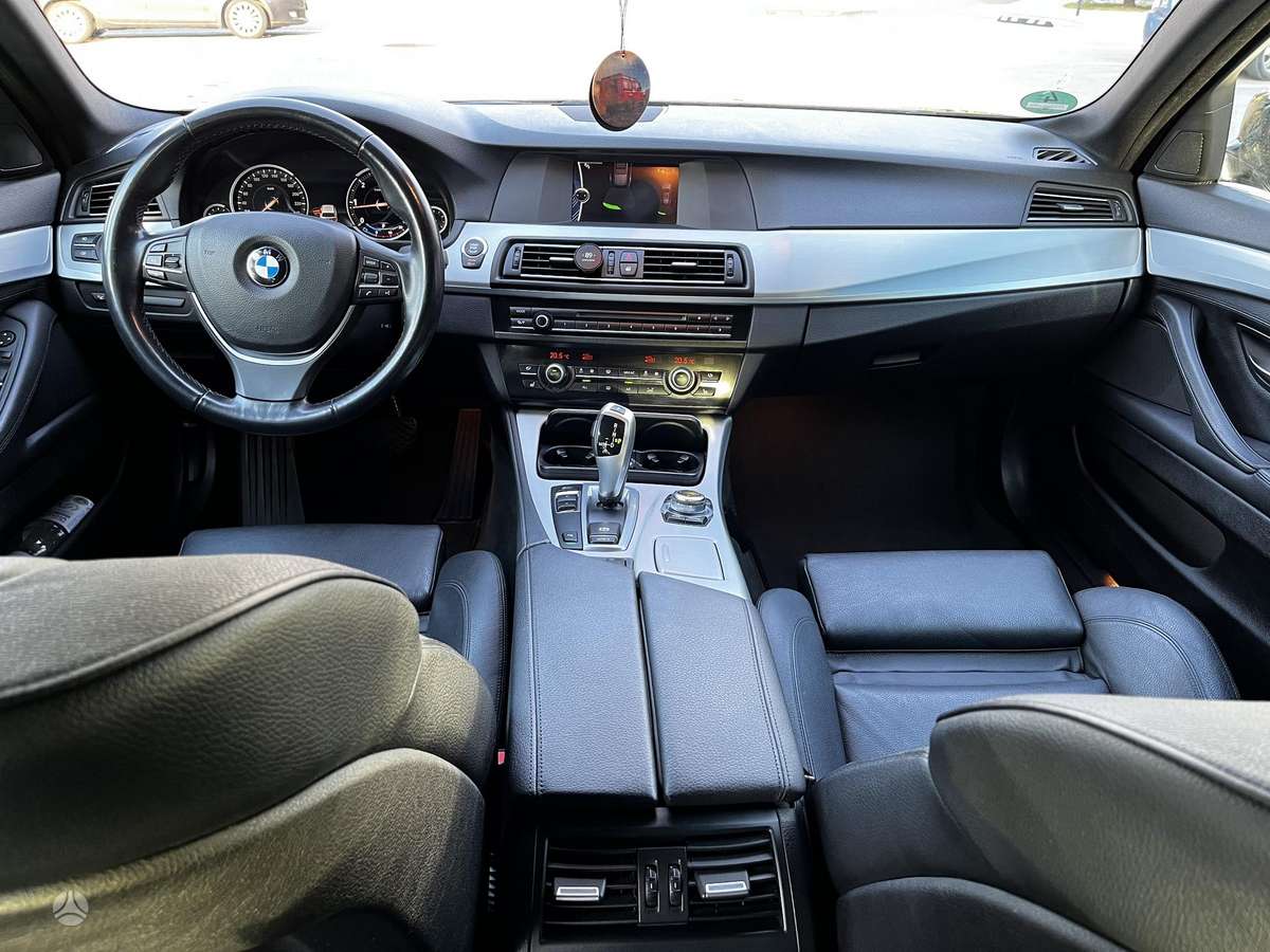 BMW 520, 2.0 l., Универсал