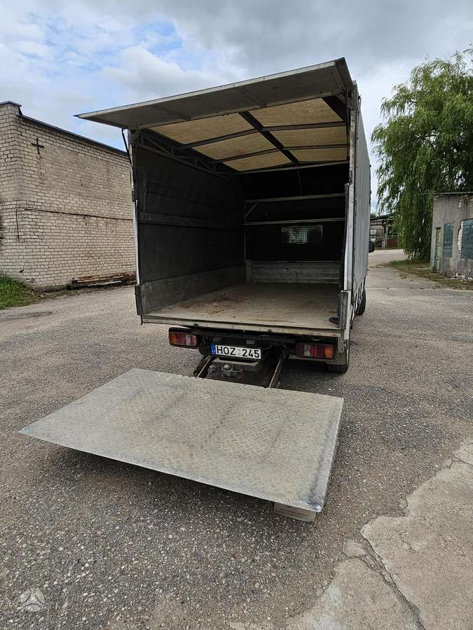 Volkswagen Pick-Up, cargo van