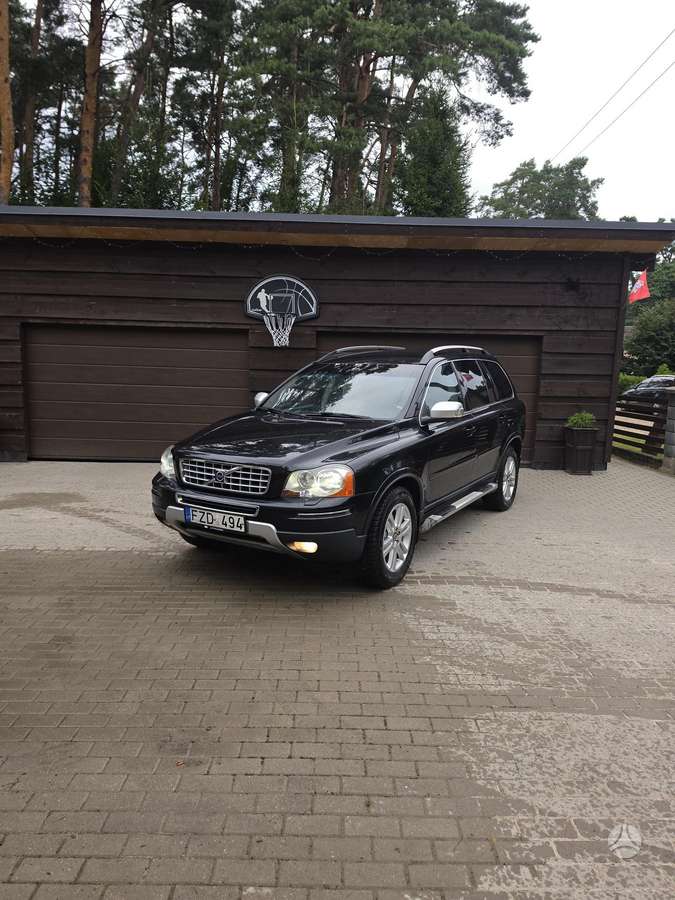 Volvo XC90 - 1