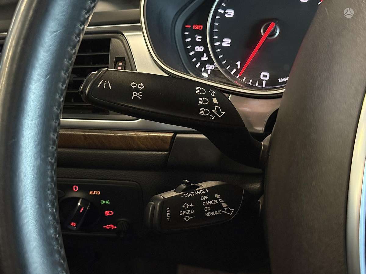 Audi A6, 2.0 l., saloon / sedan