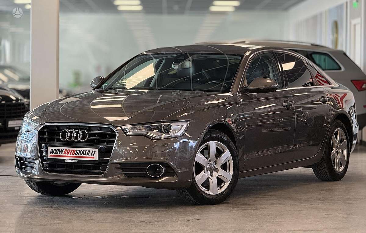 Audi A6, 2.0 l., Седан
