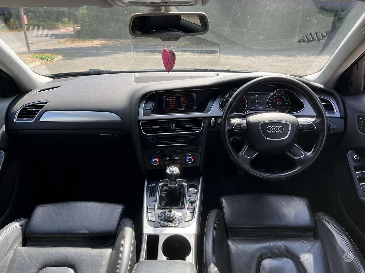 Audi A4, 2.0 l., Универсал