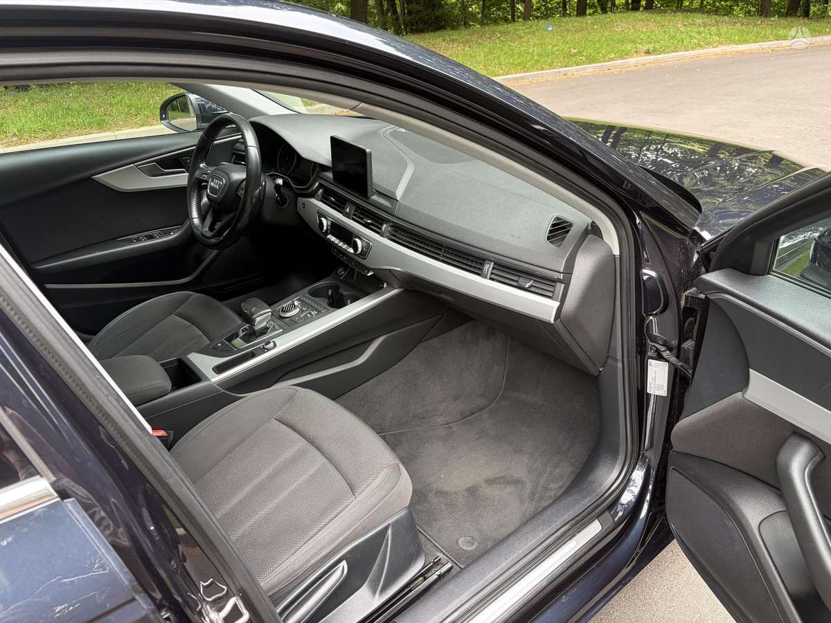 Audi A4, 2.0 l., Универсал