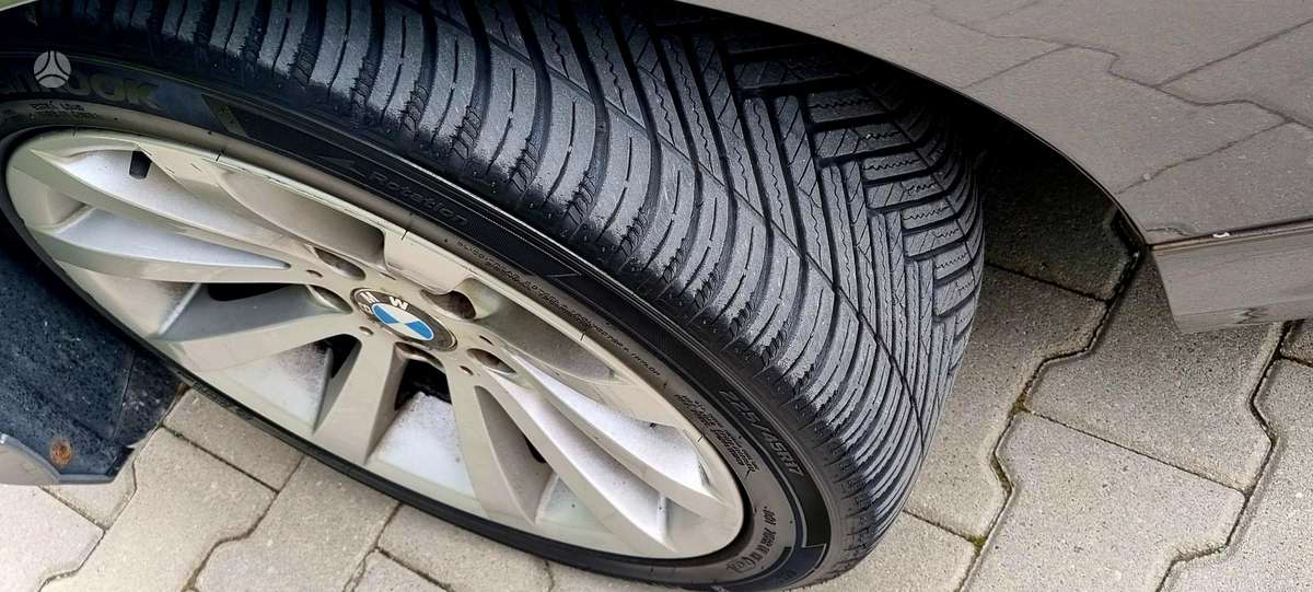 BMW 320, 2.0 l., Хэтчбек