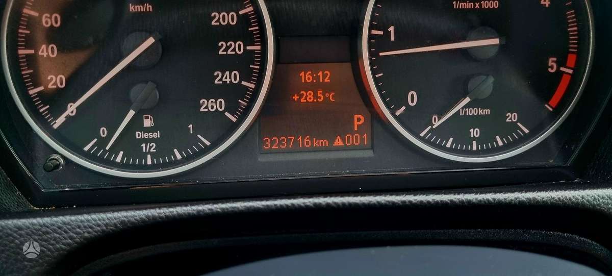 BMW 320, 2.0 l., Хэтчбек