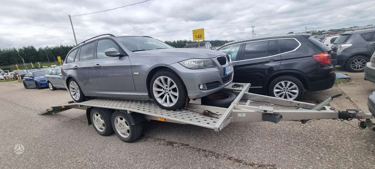 BMW 320, 2.0 l., Хэтчбек
