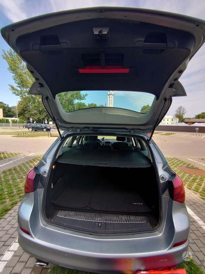 Opel Astra, 1.4 l., Универсал