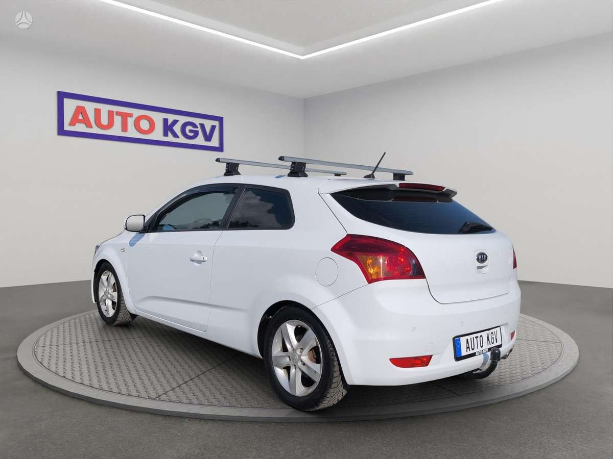 Kia Ceed, 1.6 l., Купе (coupe)