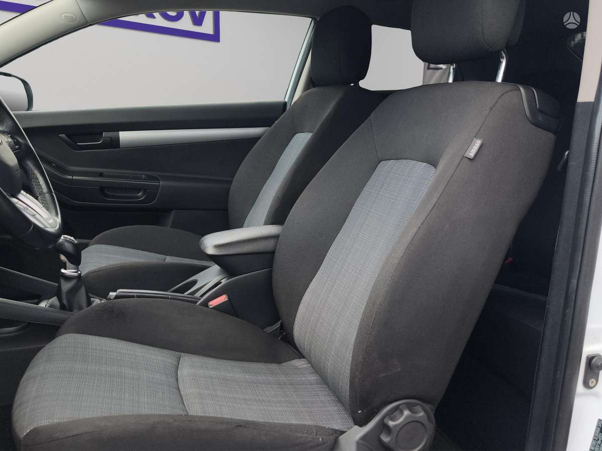 Kia Ceed, 1.6 l., coupe