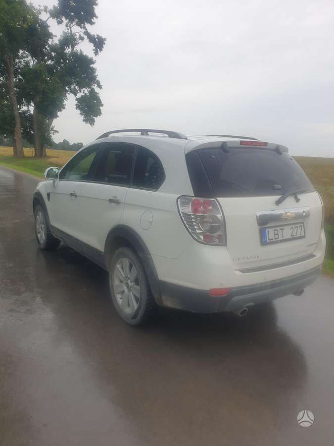 Chevrolet Captiva, off-road / crossover