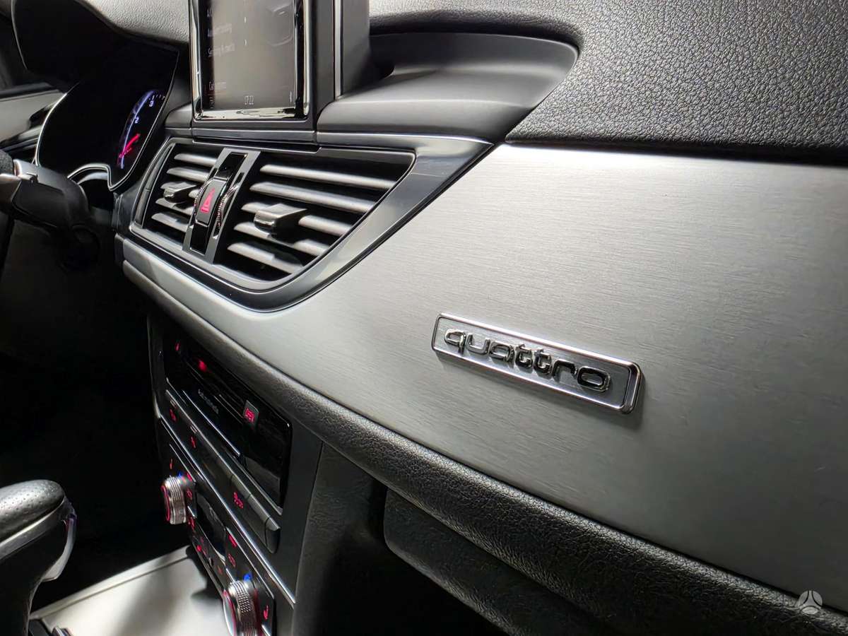 Audi A6, 2.0 l., Седан