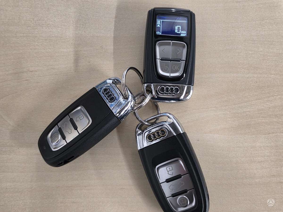 Audi A6, 2.0 l., Седан