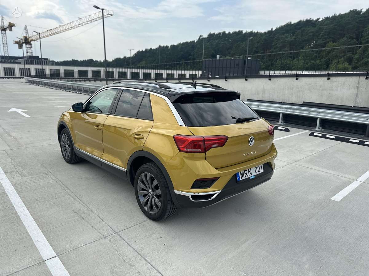 Volkswagen T-Roc - 8