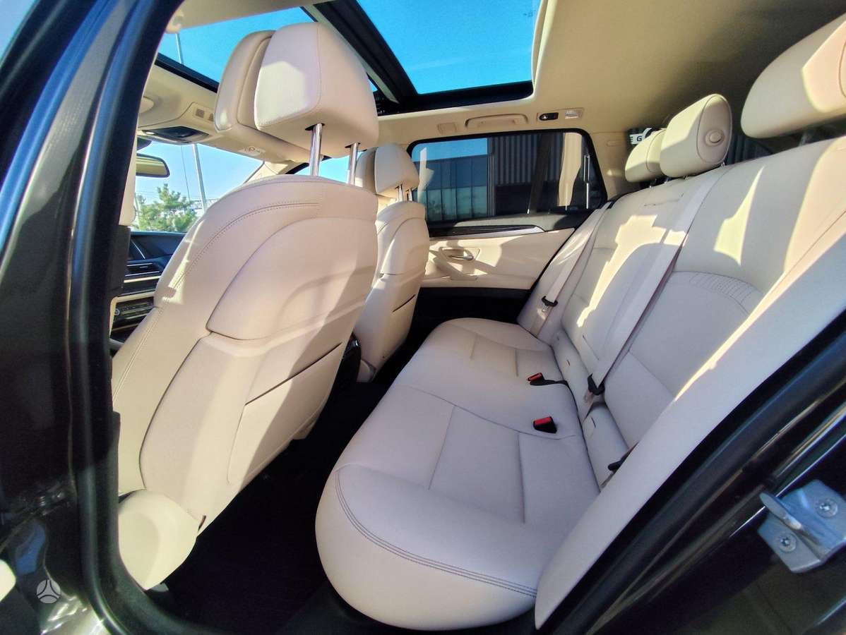 BMW 525, 2.0 l., wagon