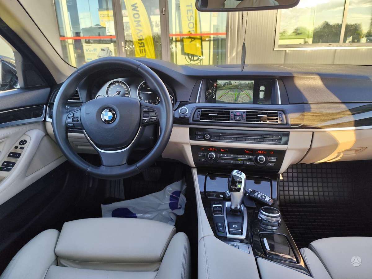 BMW 525, 2.0 l., Универсал