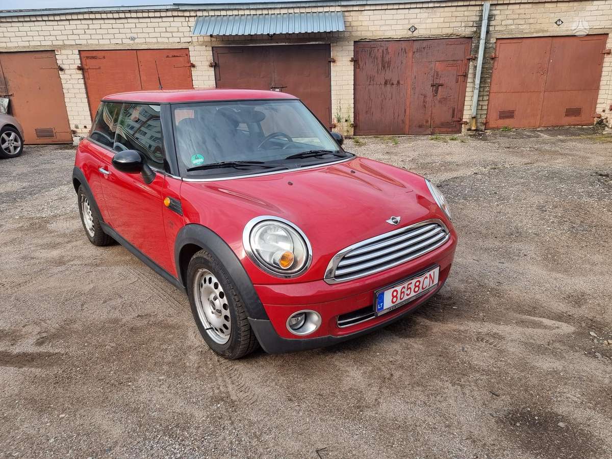 Mini Cooper, 1.4 l., hatchback