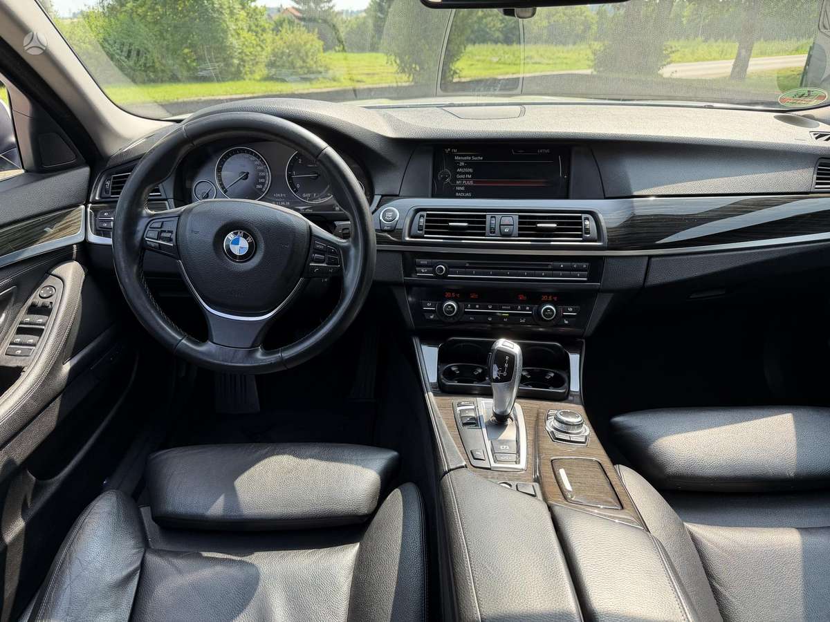BMW 520, 2.0 l., Универсал