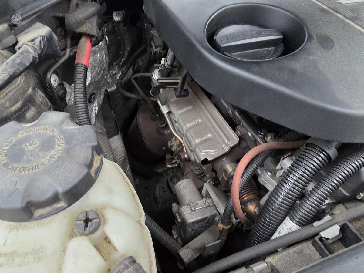 BMW 116, 1.6 l., hatchback