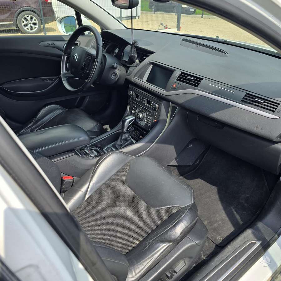 Citroen C5, 2.2 l., Седан
