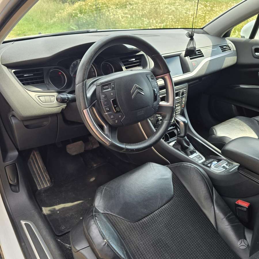 Citroen C5, 2.2 l., Седан