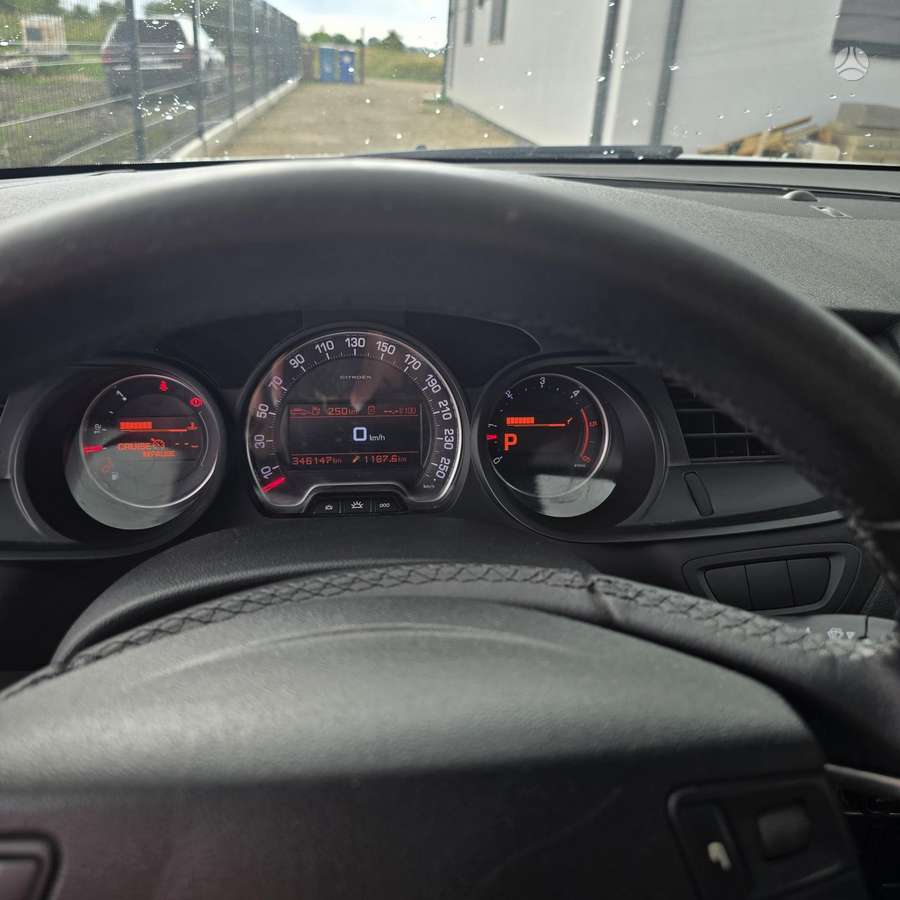 Citroen C5, 2.2 l., Седан