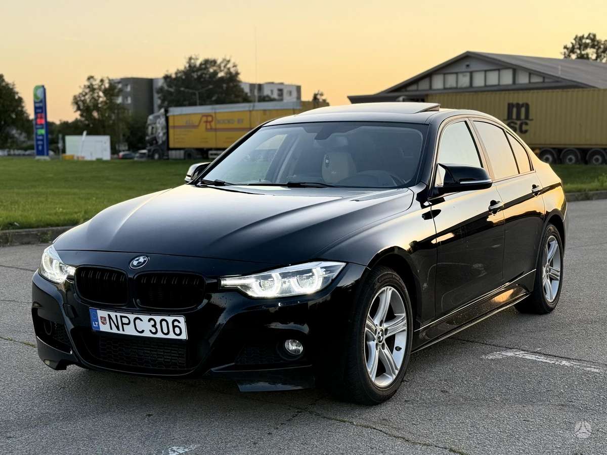 BMW 328, 2.0 l., Седан