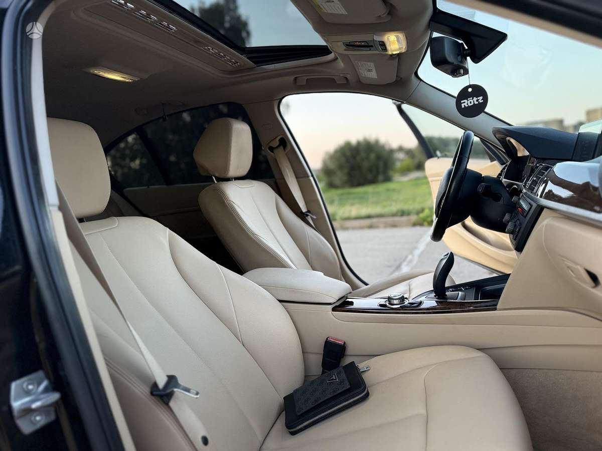 BMW 328, 2.0 l., Седан