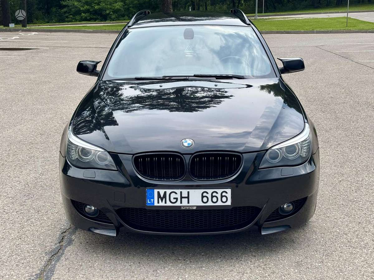 BMW 525, 3.0 l., Универсал