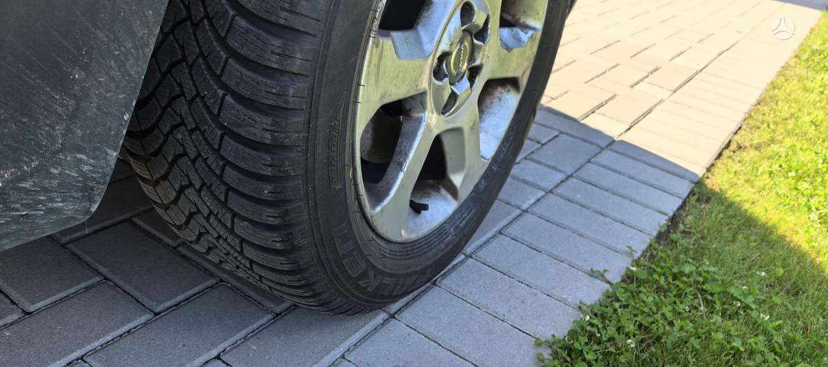 Volvo XC70, 2.4 l., wagon
