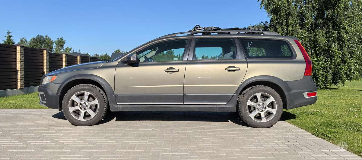 Volvo XC70, 2.4 l., universalas