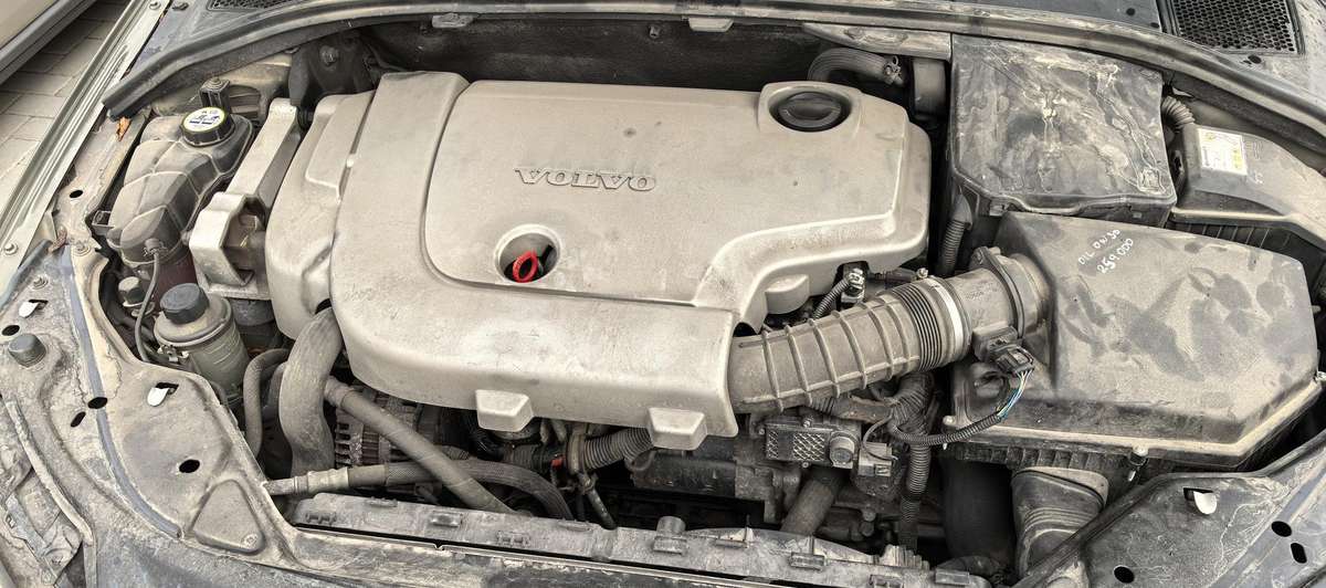 Volvo XC70, 2.4 l., wagon