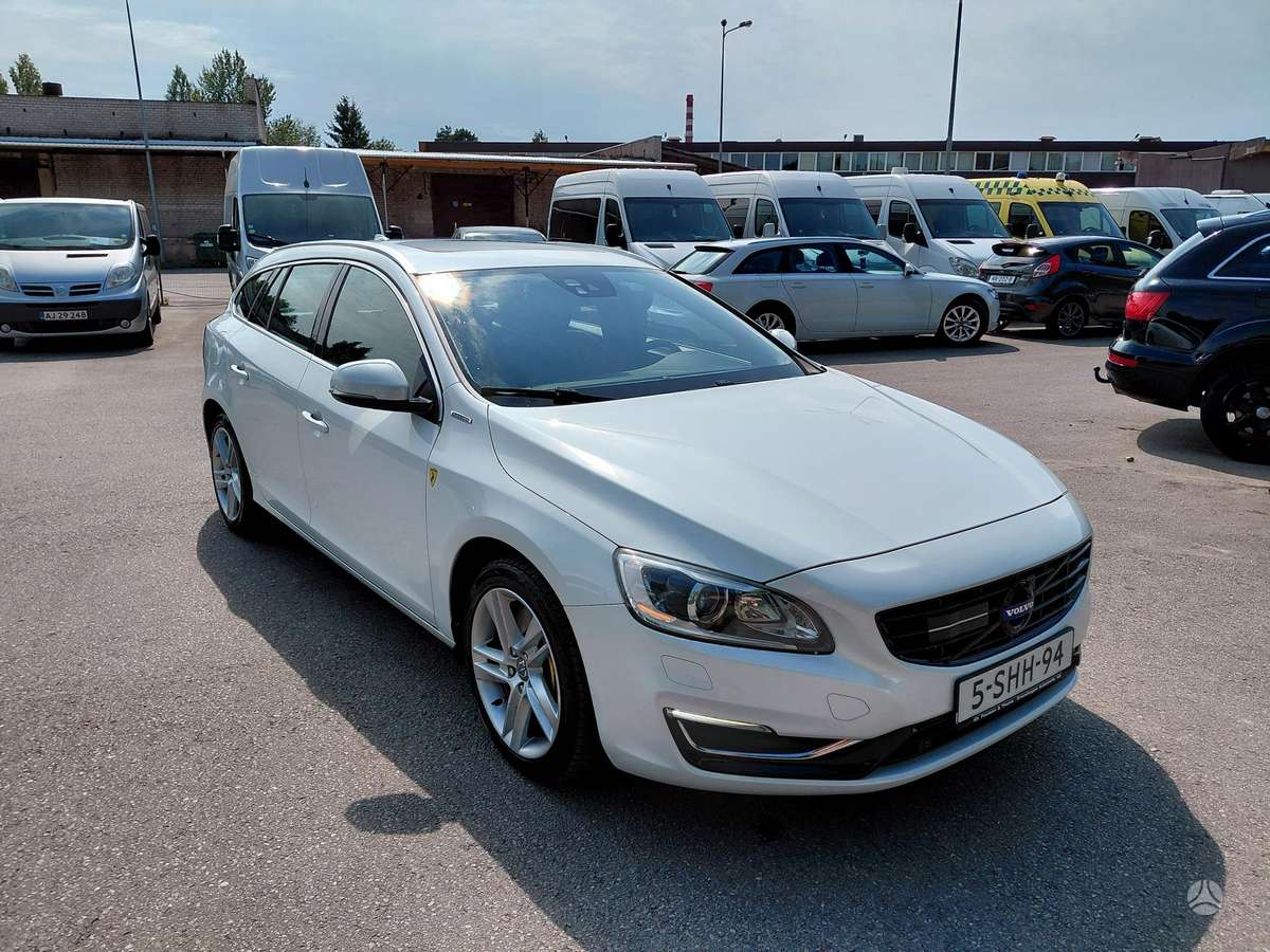 Volvo V60, 2.4 l., Универсал