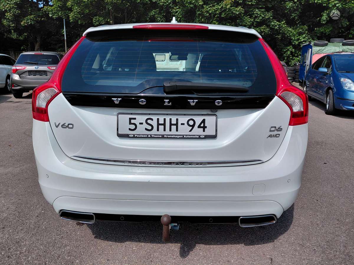 Volvo V60, 2.4 l., Универсал