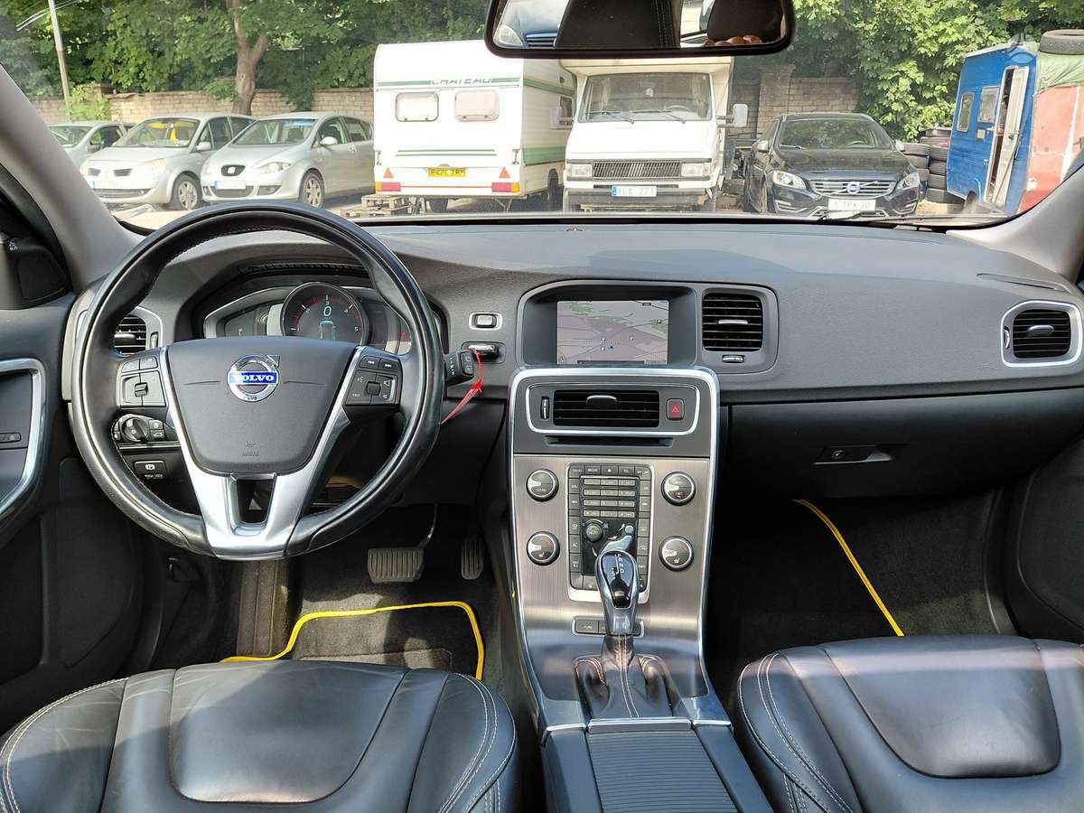 Volvo V60, 2.4 l., Универсал
