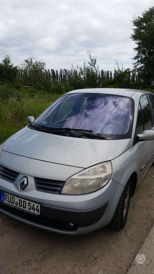 Renault Scenic for parts