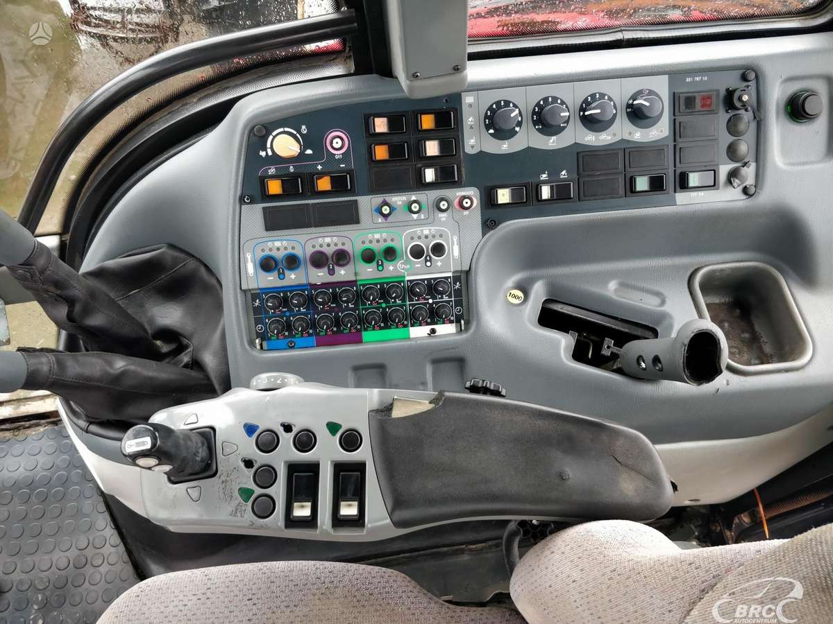 Valtra T190, traktoriai