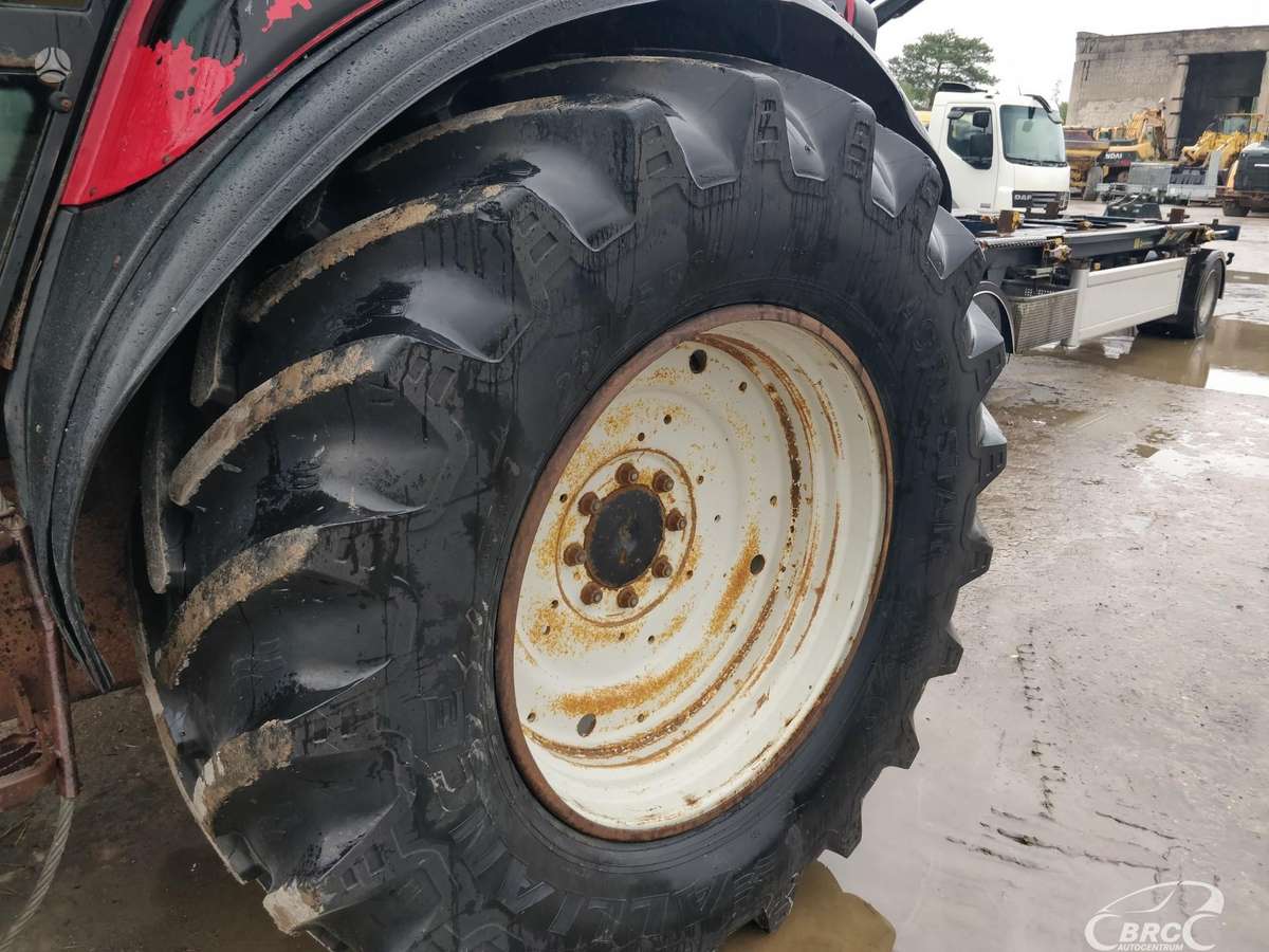 Valtra T190, traktoriai